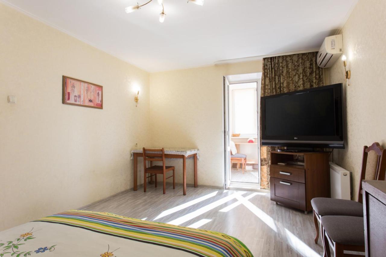 Жк Парковый Квартал Apartment Harkiv Exterior foto