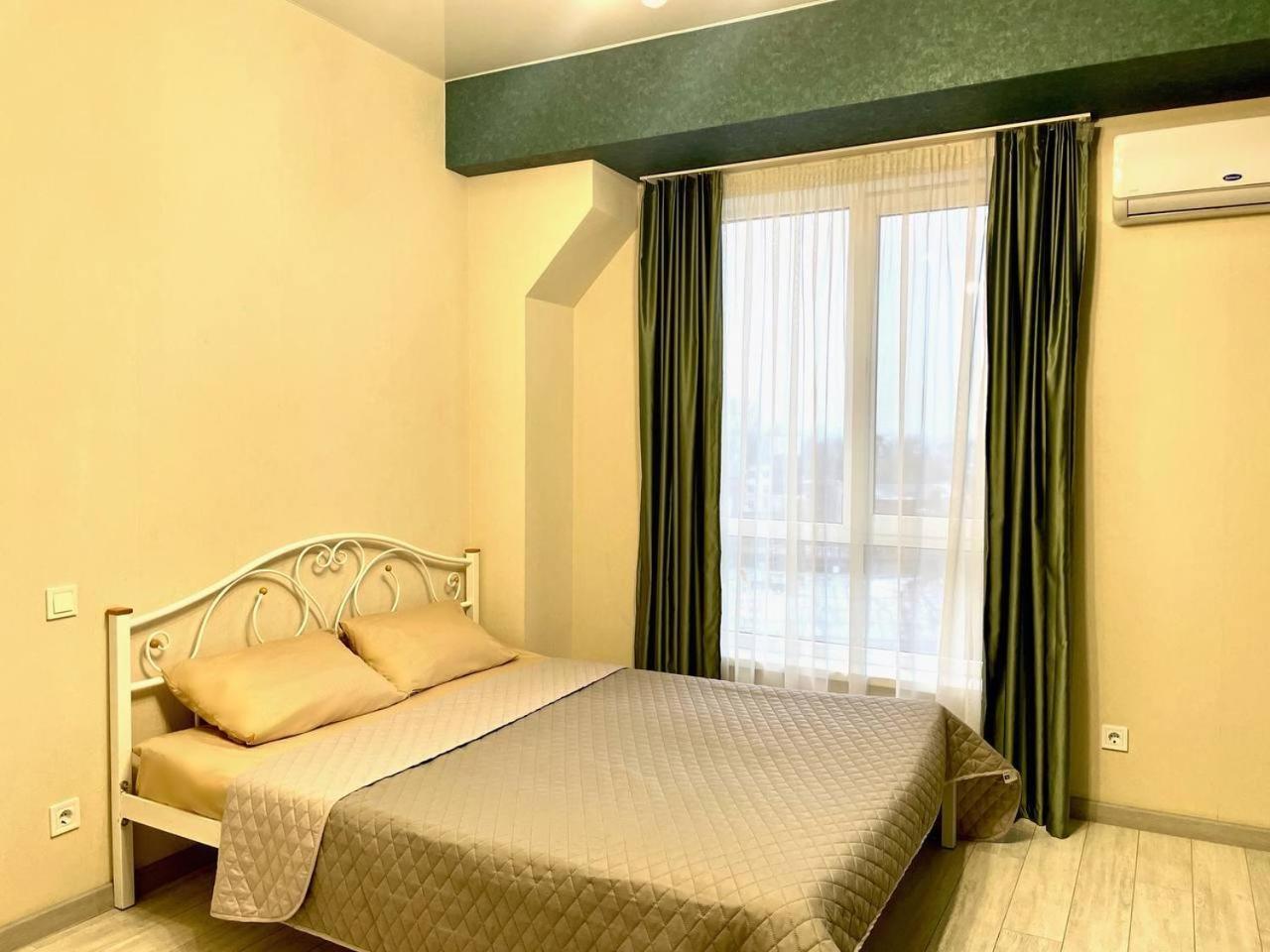 Жк Парковый Квартал Apartment Harkiv Exterior foto